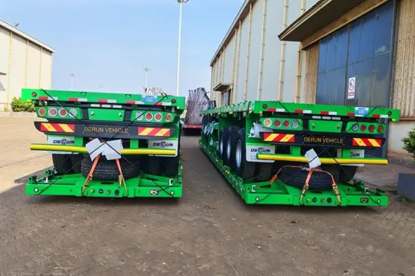 Derun 4 jednostki Tri-Axle Cargo Dropside Semi Trailer został wysłany do Algierii