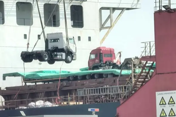 Sinotruk Howo 4x2 Ciągnik wysłał do Arabii Saudyjskiej